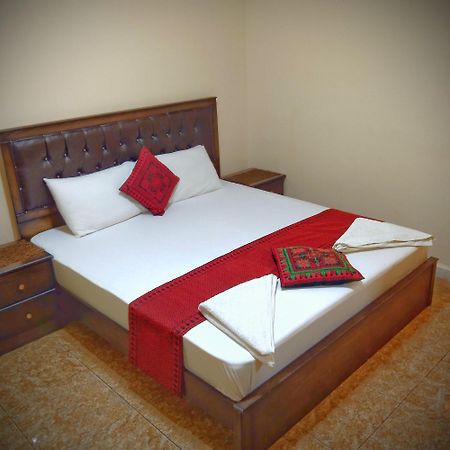 Majido Hotel Vádi Músza Kültér fotó